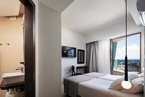 Steris Elegant Beach Hotel & Apartments