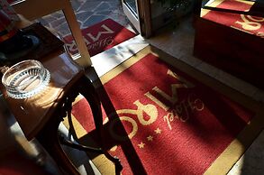 Hotel Mirò