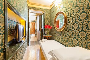 Hotel Manfredi Suite in Rome