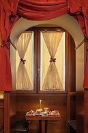 Hotel Manfredi Suite in Rome