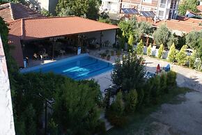 Dort Mevsim Hotel