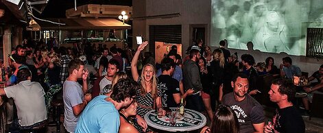 Dragan´s Den Hostel