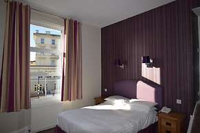Riviera Hotel