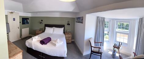 The Plough Inn