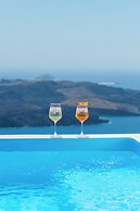 Kastro Suites