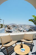 Kastro Suites