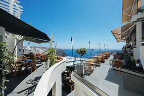 Kastro Suites
