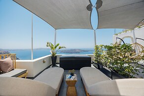 Kastro Suites