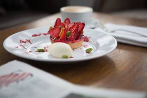 Sherbrooke Castle Hotel