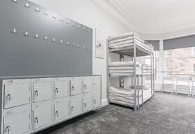 West End Hotel - Hostel