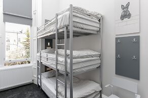 West End Hotel - Hostel