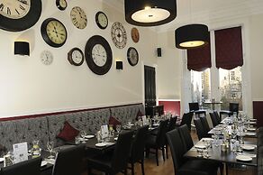 West End Hotel - Hostel