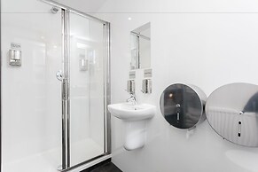 West End Hotel - Hostel