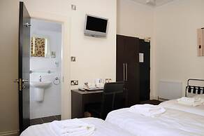 West End Hotel - Hostel