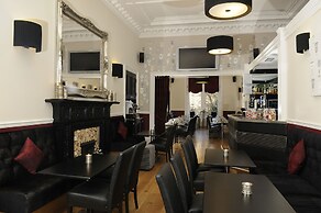 West End Hotel - Hostel