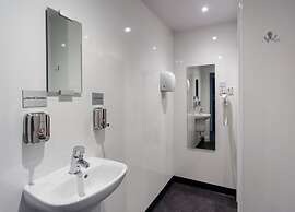 West End Hotel - Hostel