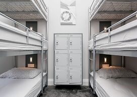 West End Hotel - Hostel