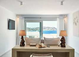 Manoulas Beach Mykonos Resort