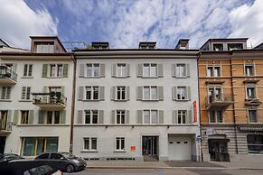 easyHotel Zürich City Centre