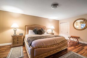 Riverside Hotel, Ascend Hotel Collection