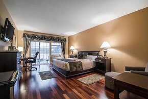 Riverside Hotel, an Ascend Collection Hotel