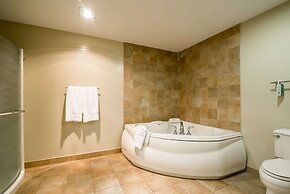 Riverside Hotel, Ascend Hotel Collection