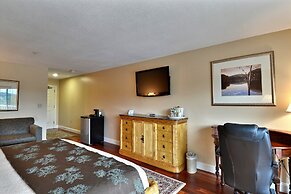 Riverside Hotel, Ascend Hotel Collection
