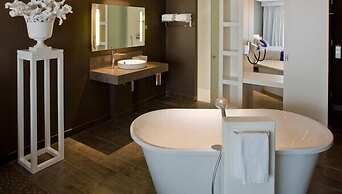 Van der Valk Hotel Apeldoorn - De Cantharel