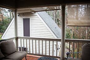 Williamsburg Sampler B & B