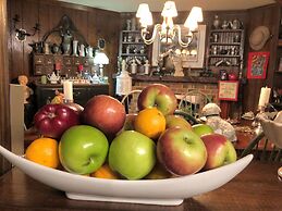 Williamsburg Sampler B & B