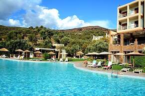 Evia Hotel & Suites