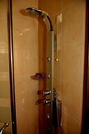 Evia Hotel & Suites