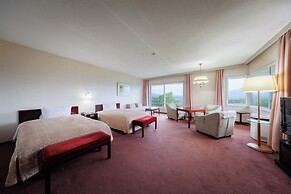 Tsumagoi Prince Hotel