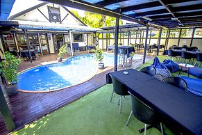 Mount Richmond Hotel