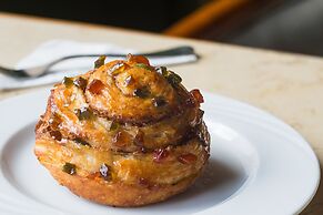 Plaza Hotel Alexandria