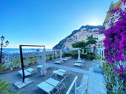 La Caravella Positano Beach, Residence