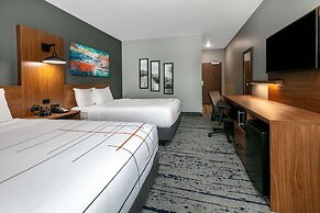 La Quinta Inn & Suites by Wyndham Jacksonville TX