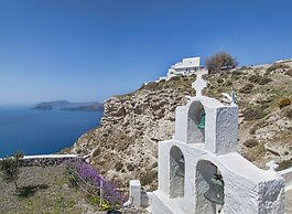 Athermi Suites - Adults Only