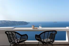 Athermi Suites - Adults Only