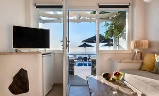 Athermi Suites - Adults Only