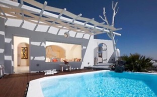 Athermi Suites - Adults Only