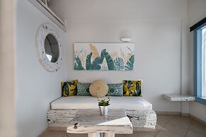 Athermi Suites - Adults Only