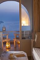 Athermi Suites - Adults Only