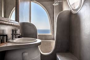 Athermi Suites - Adults Only