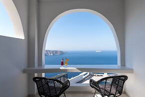 Athermi Suites - Adults Only