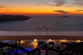 Athermi Suites - Adults Only