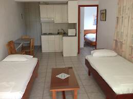Gikas Apartments