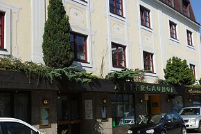 Attergauhof