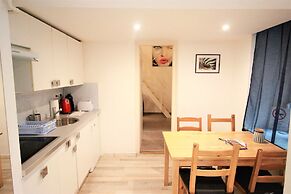 Budapest Easy Flats - Opera Apartments