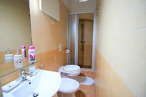 Budapest Easy Flats - Opera Apartments